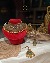 Mat gold chocker set Os335