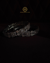 AD Bangle PDMVT4010040