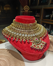 Antique gold ruby bridal set Rngla
