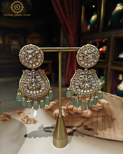 Tyaani kundan chocker set Rr4156472
