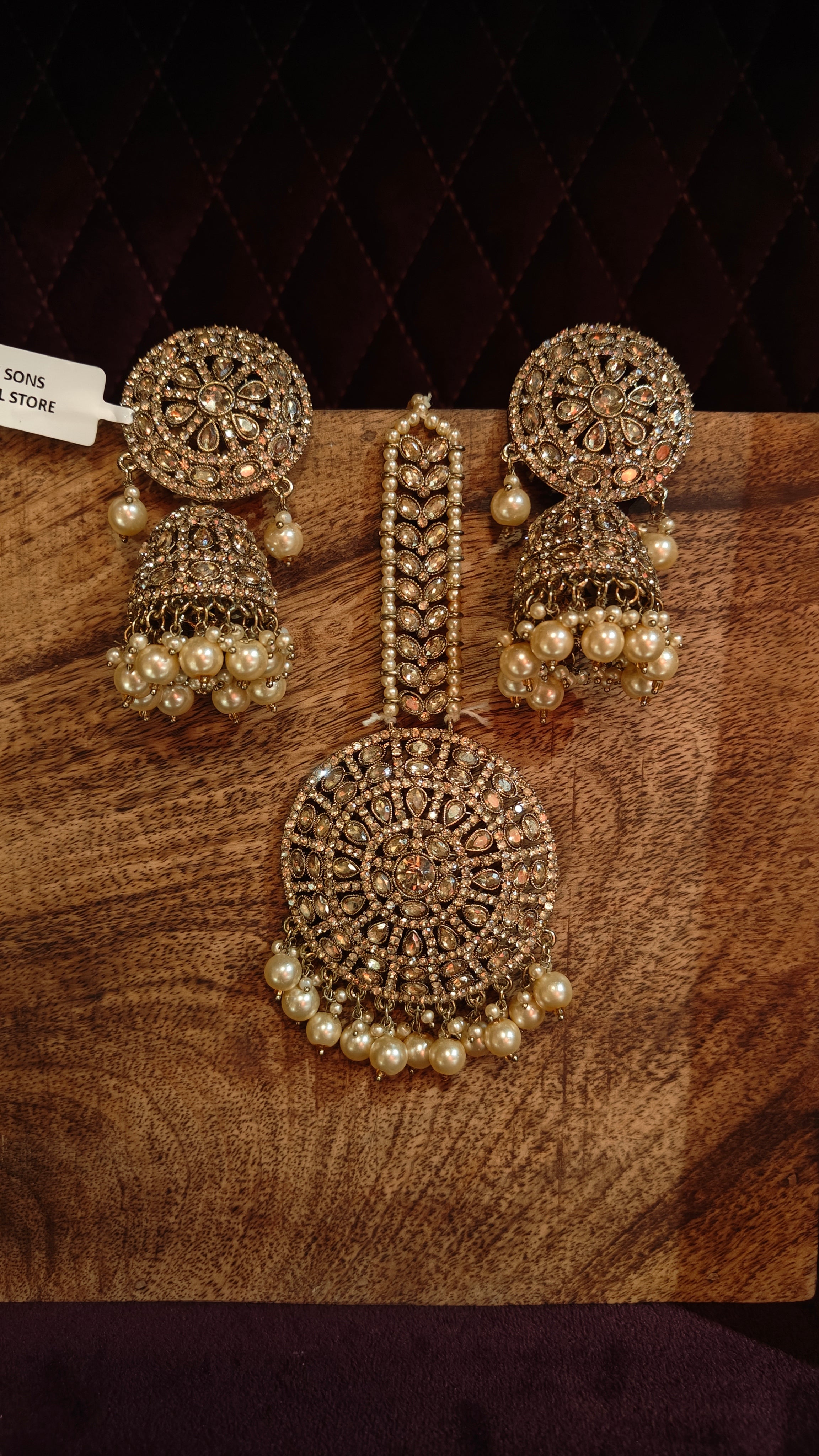 Earrings Tikka Set 