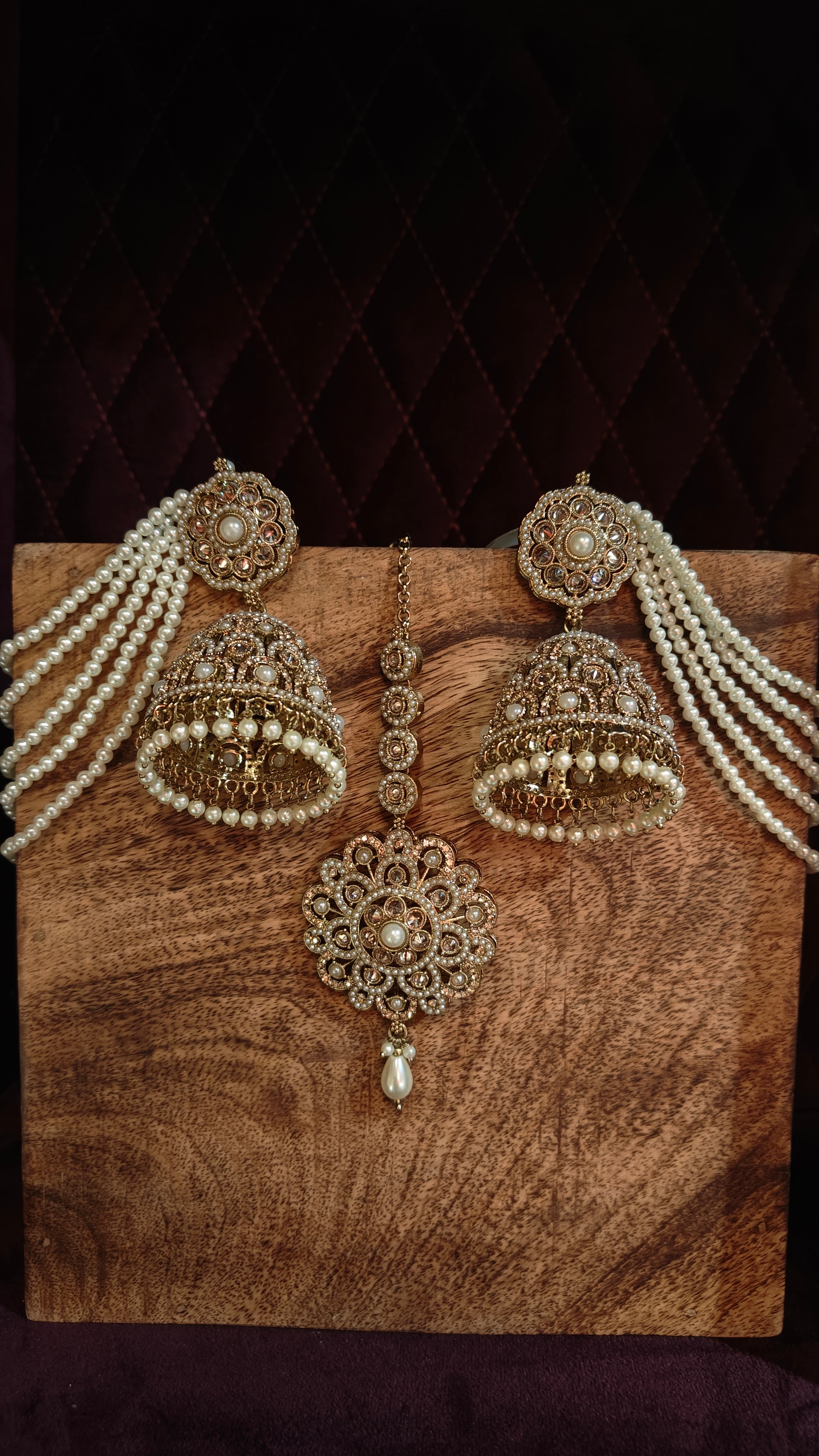 Earrings Tikka Set 