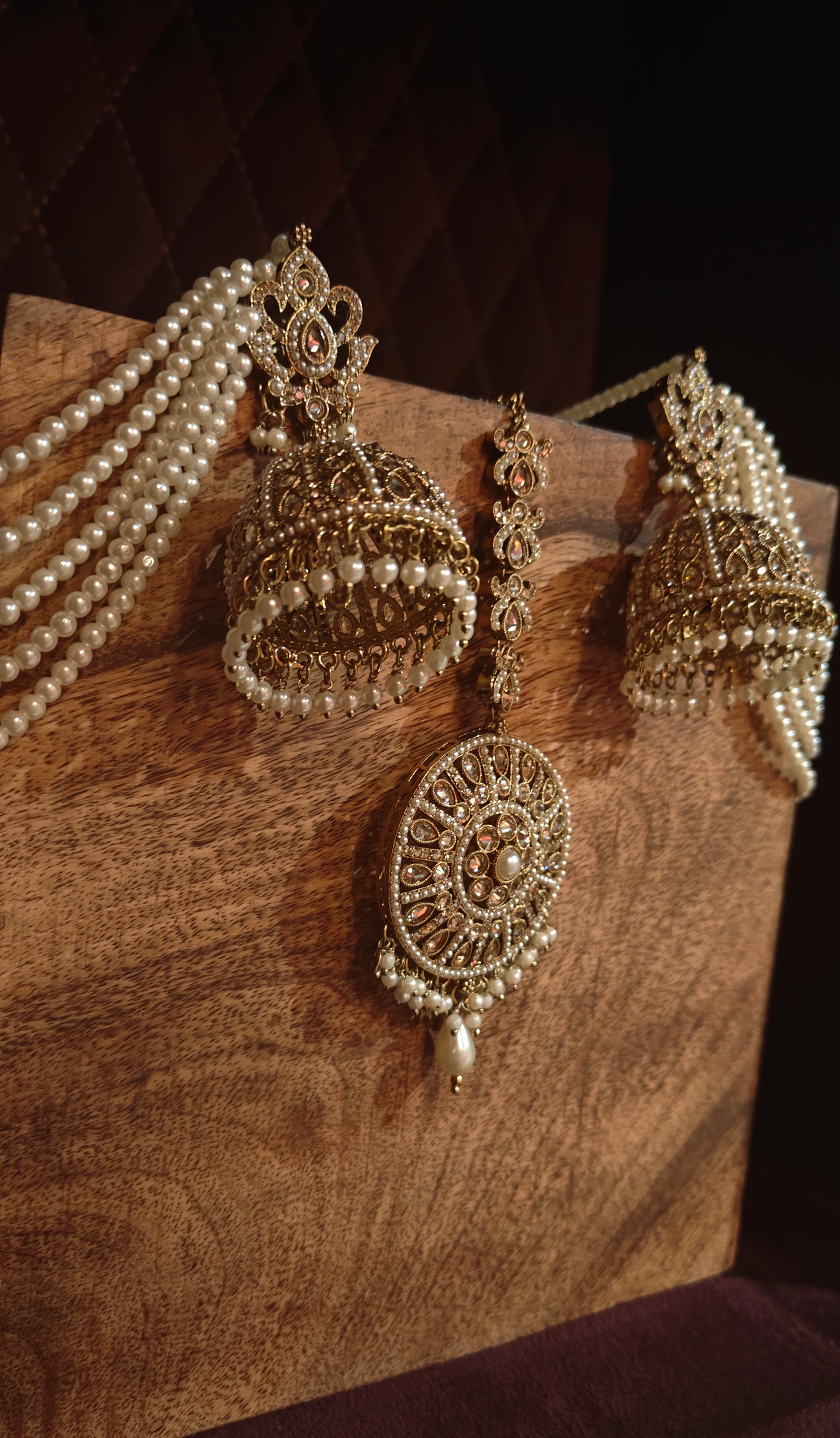 Earrings Tikka Set 