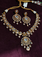 Kundan Choker Set