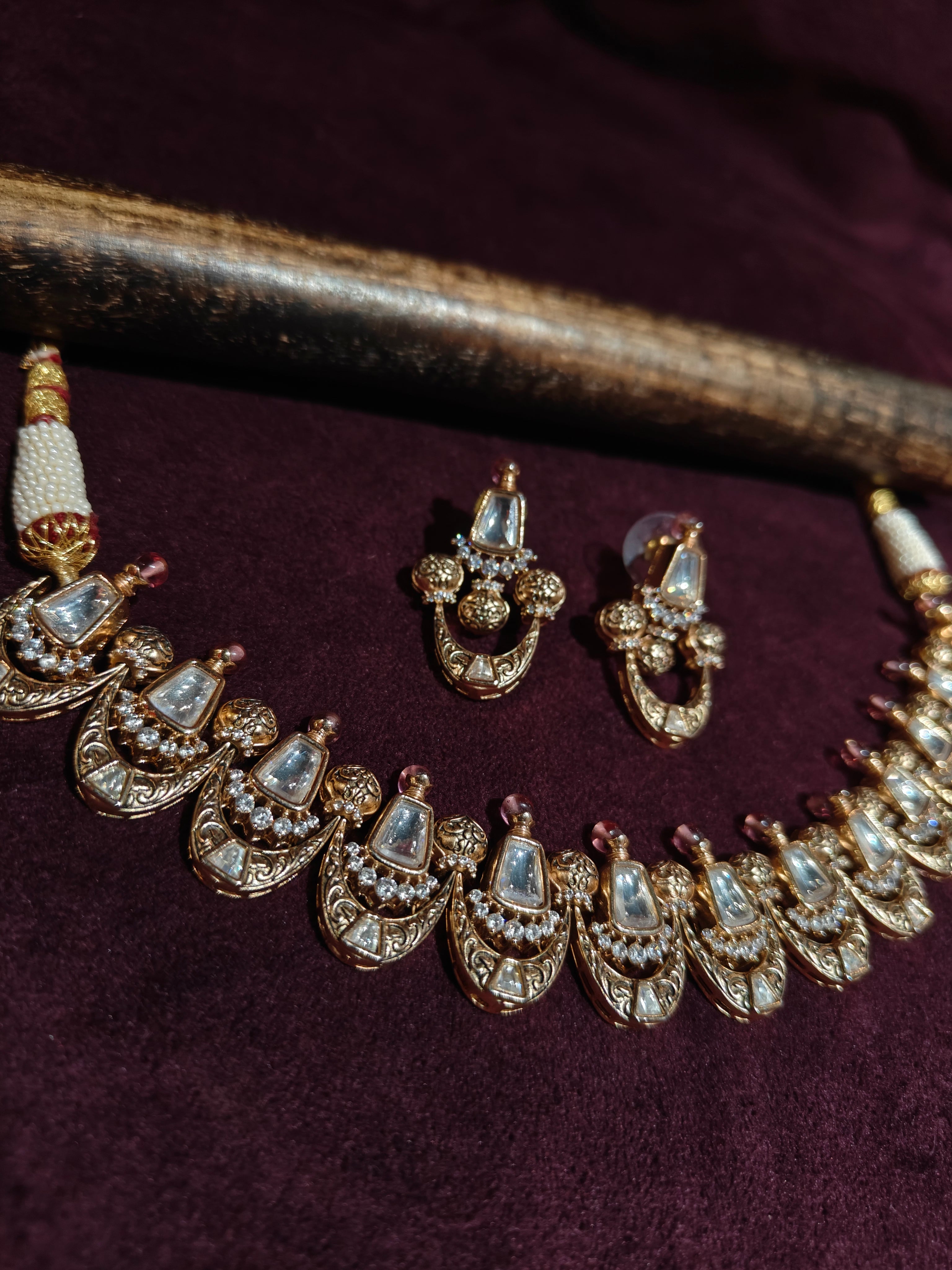 Kundan Choker Set