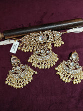 Kundan Choker Set 