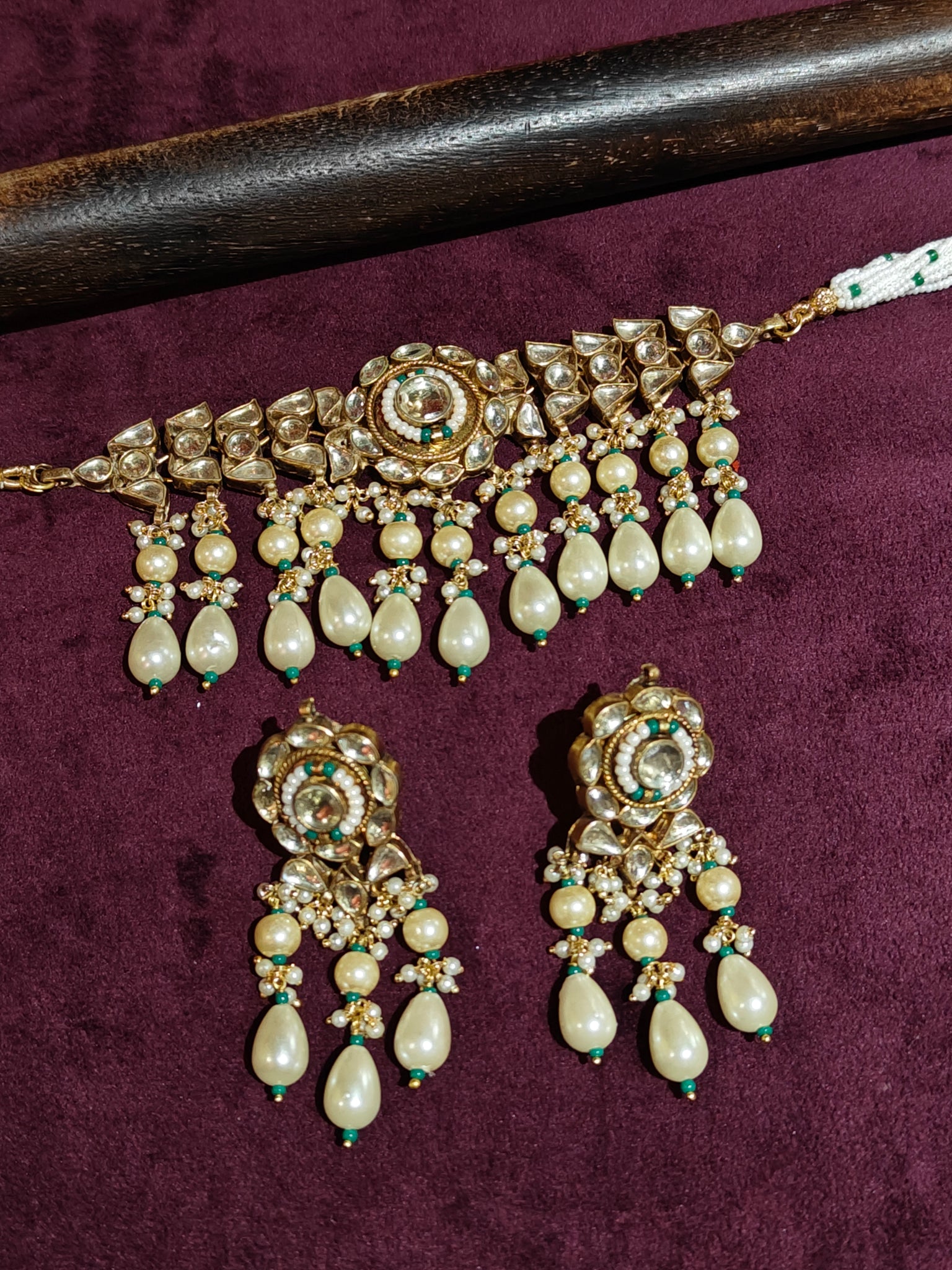 Kundan Choker Set