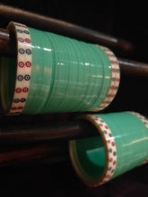 Simple Light Green Chura