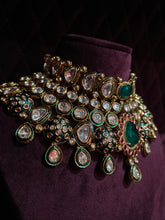 Meena Kundal Bridal Set