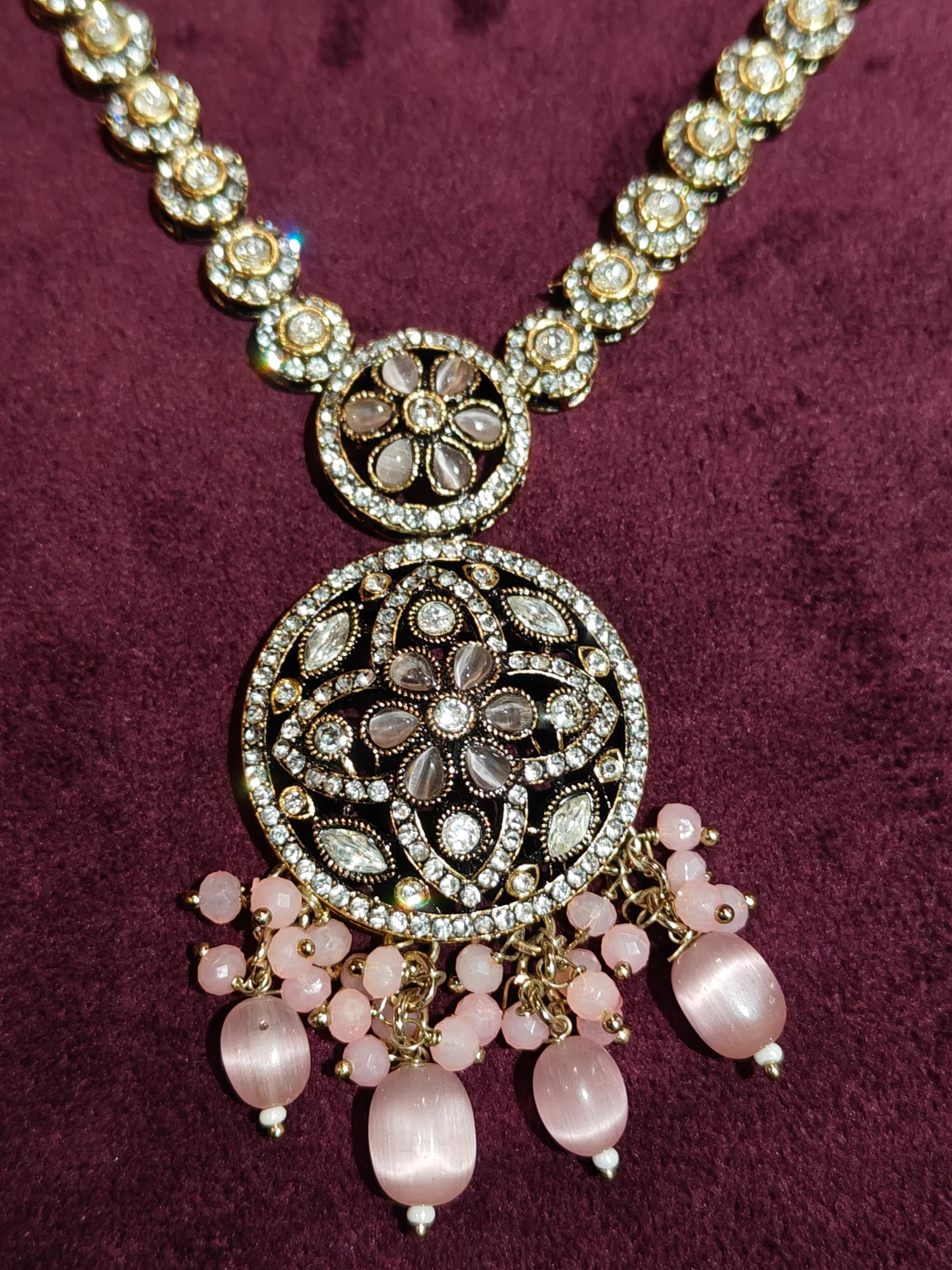 Victorian Necklace 