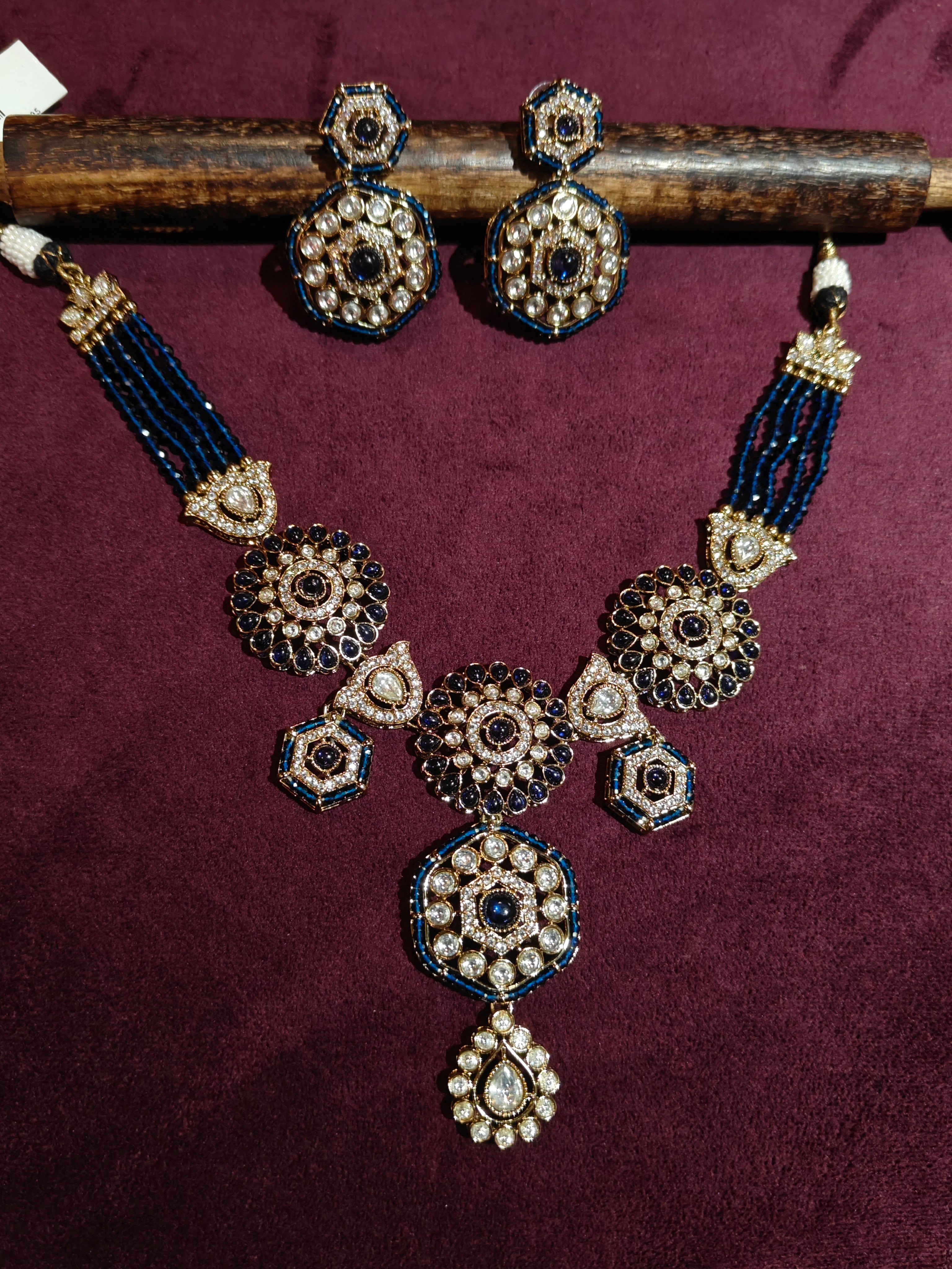 Victorian Necklace 