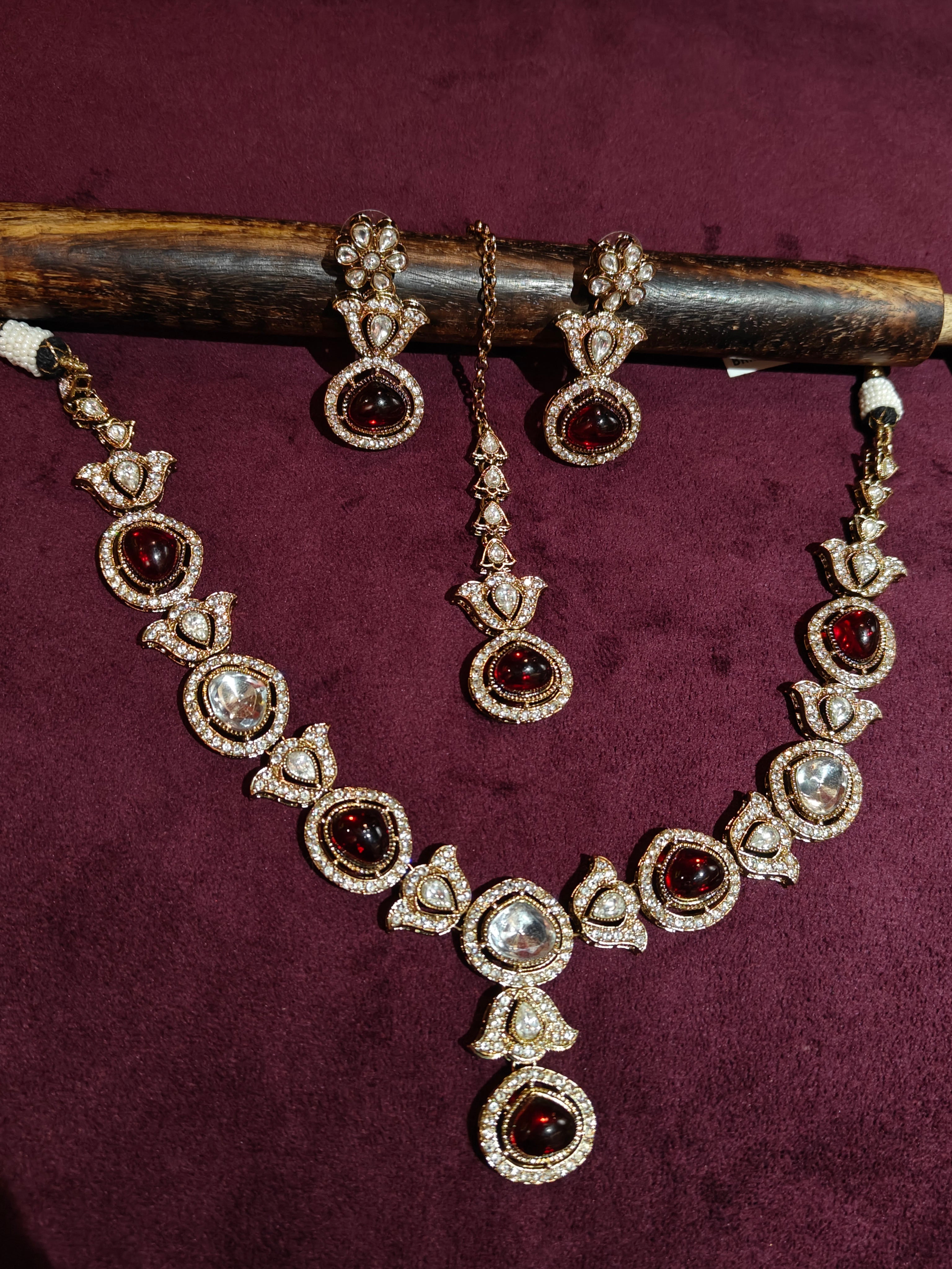 Victorian Necklace 