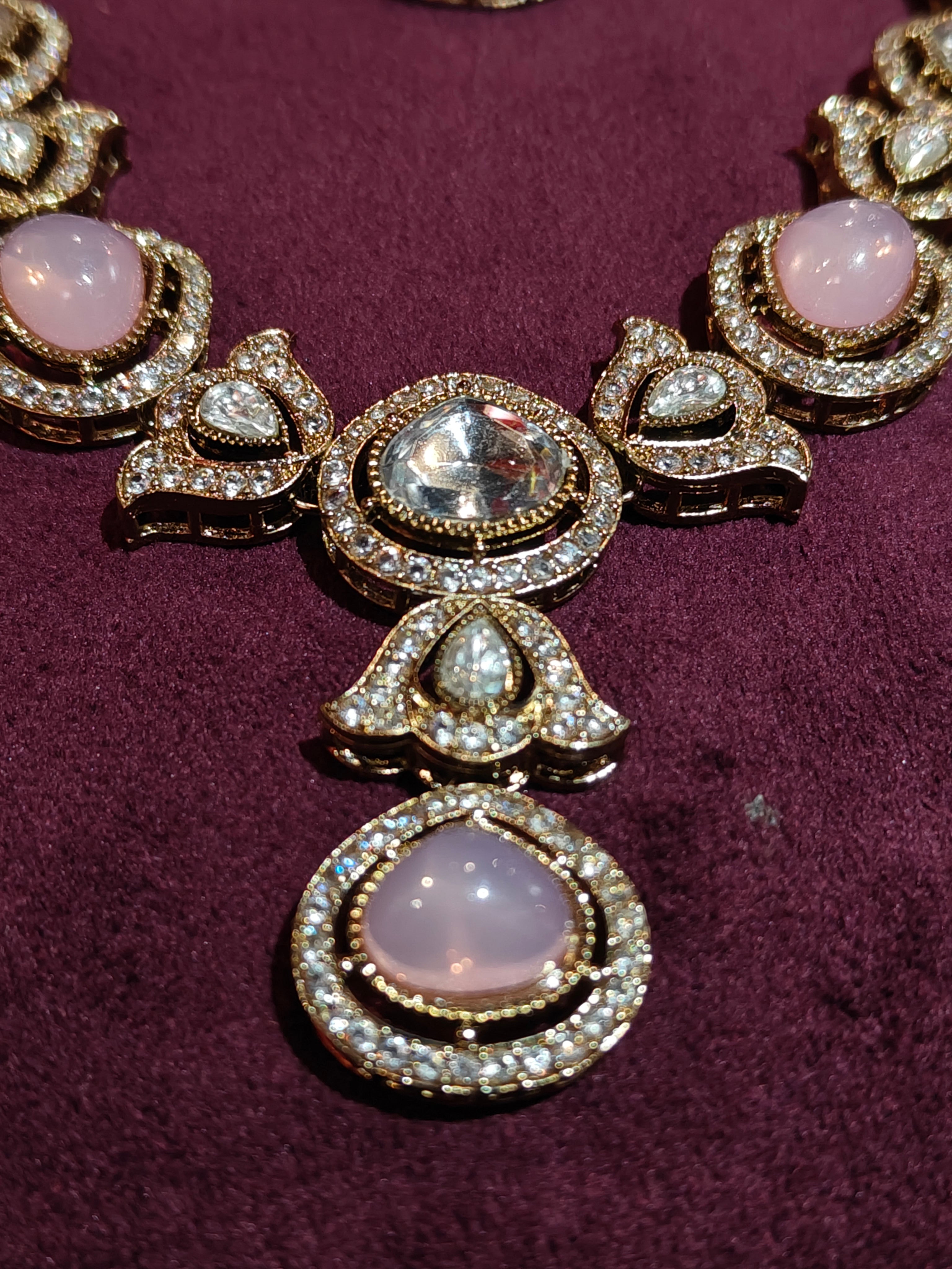 Victorian Necklace 