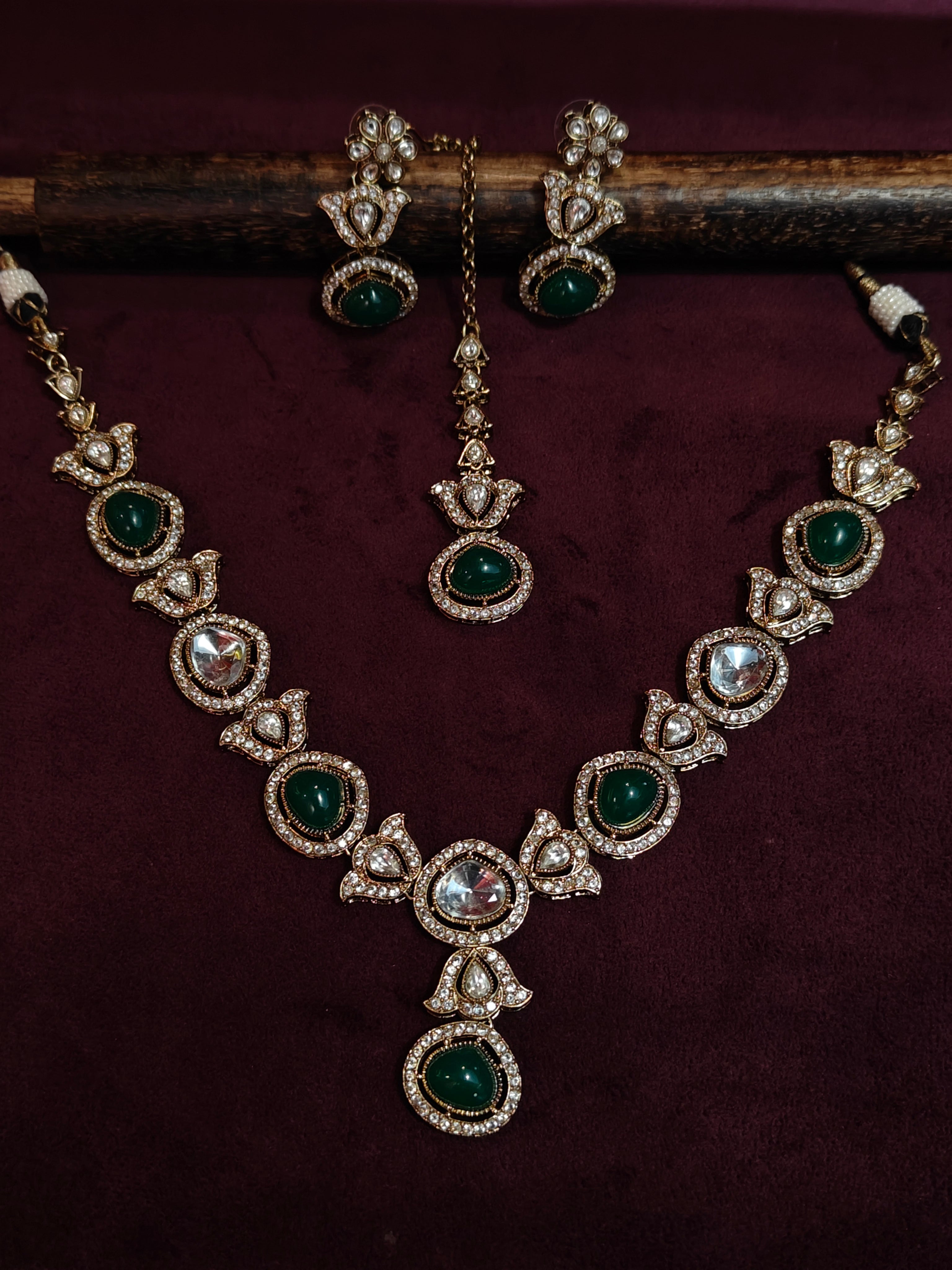 Victorian Necklace 