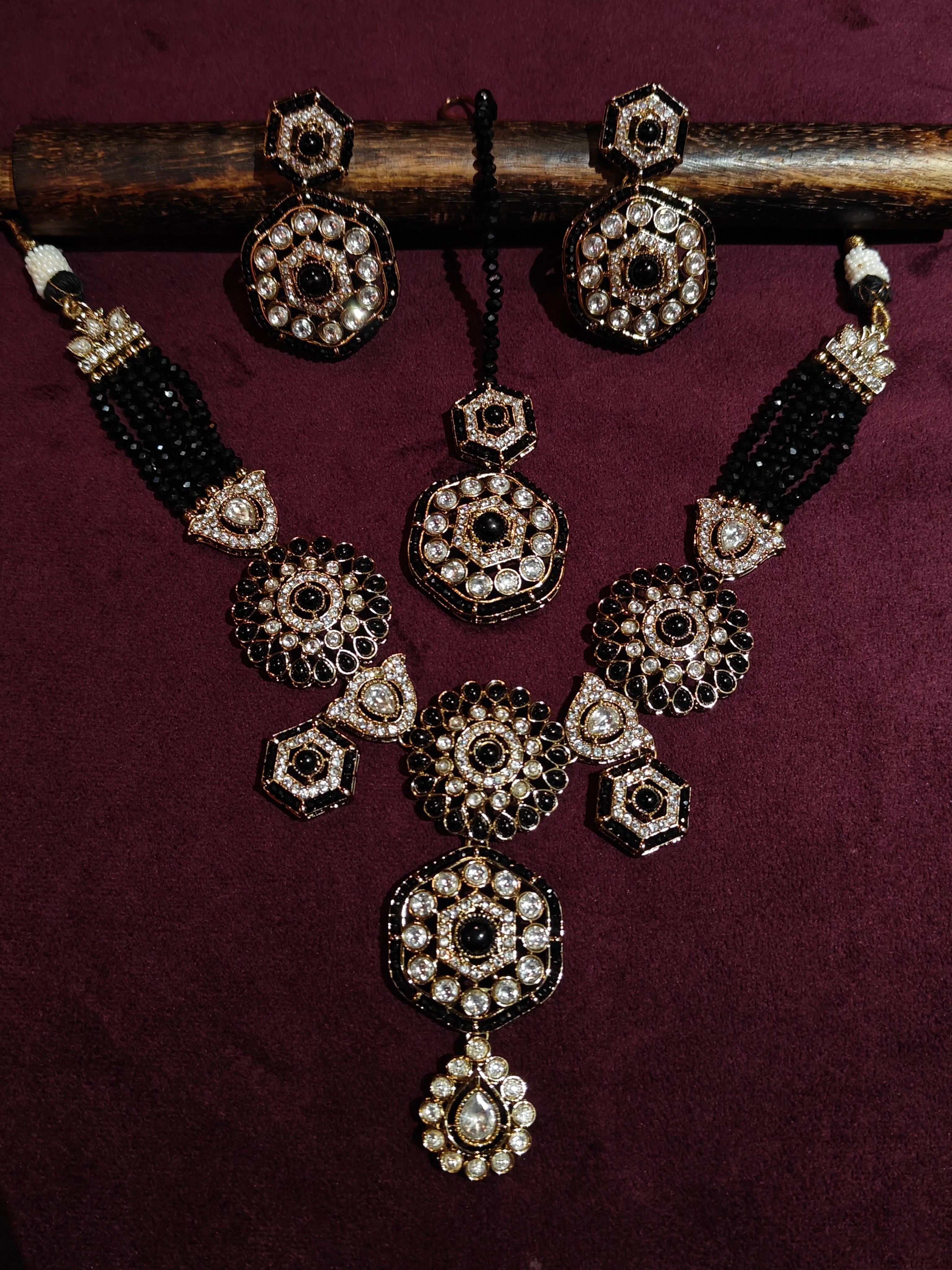 Victorian Necklace 