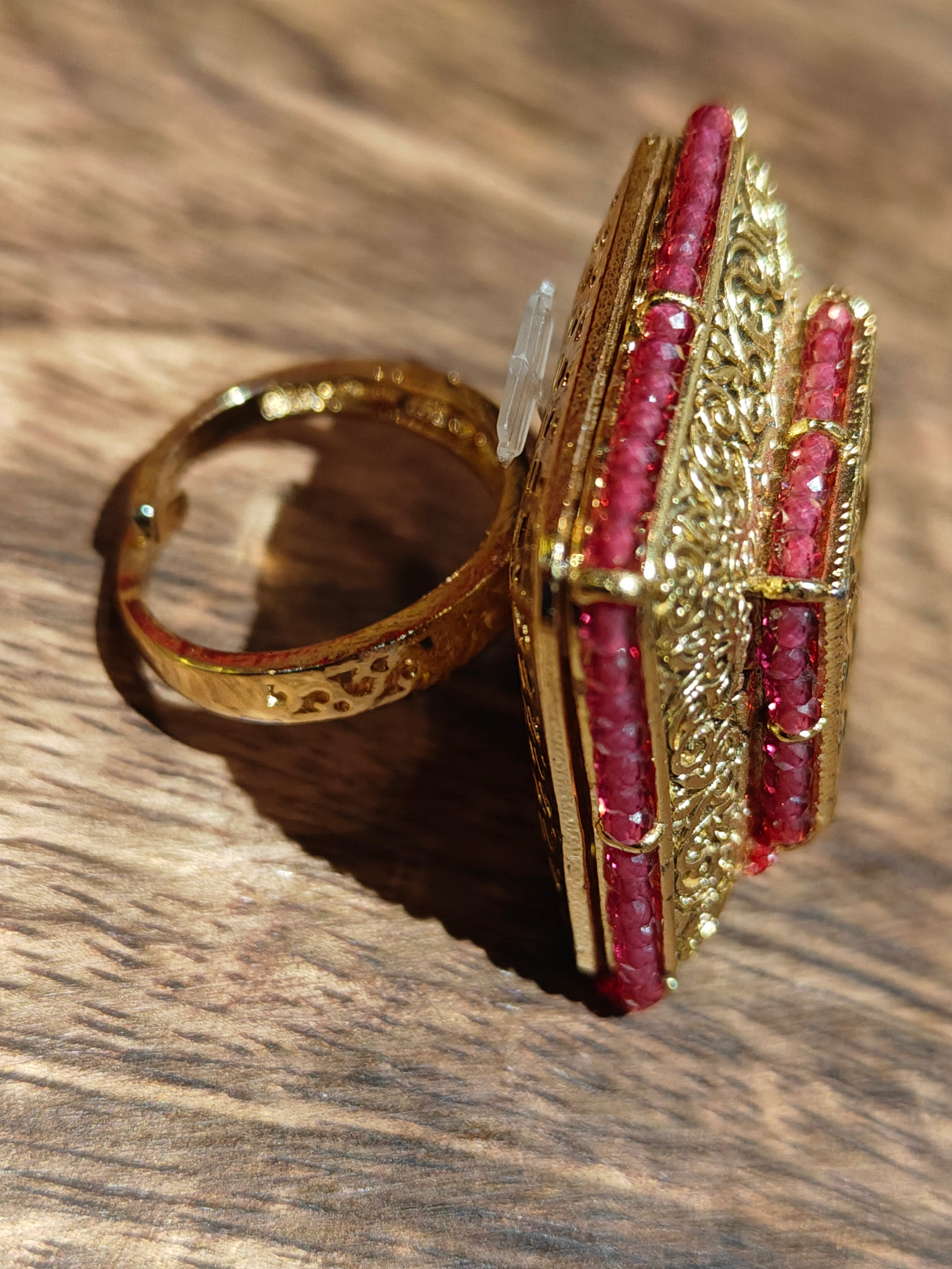 Kundan Ring