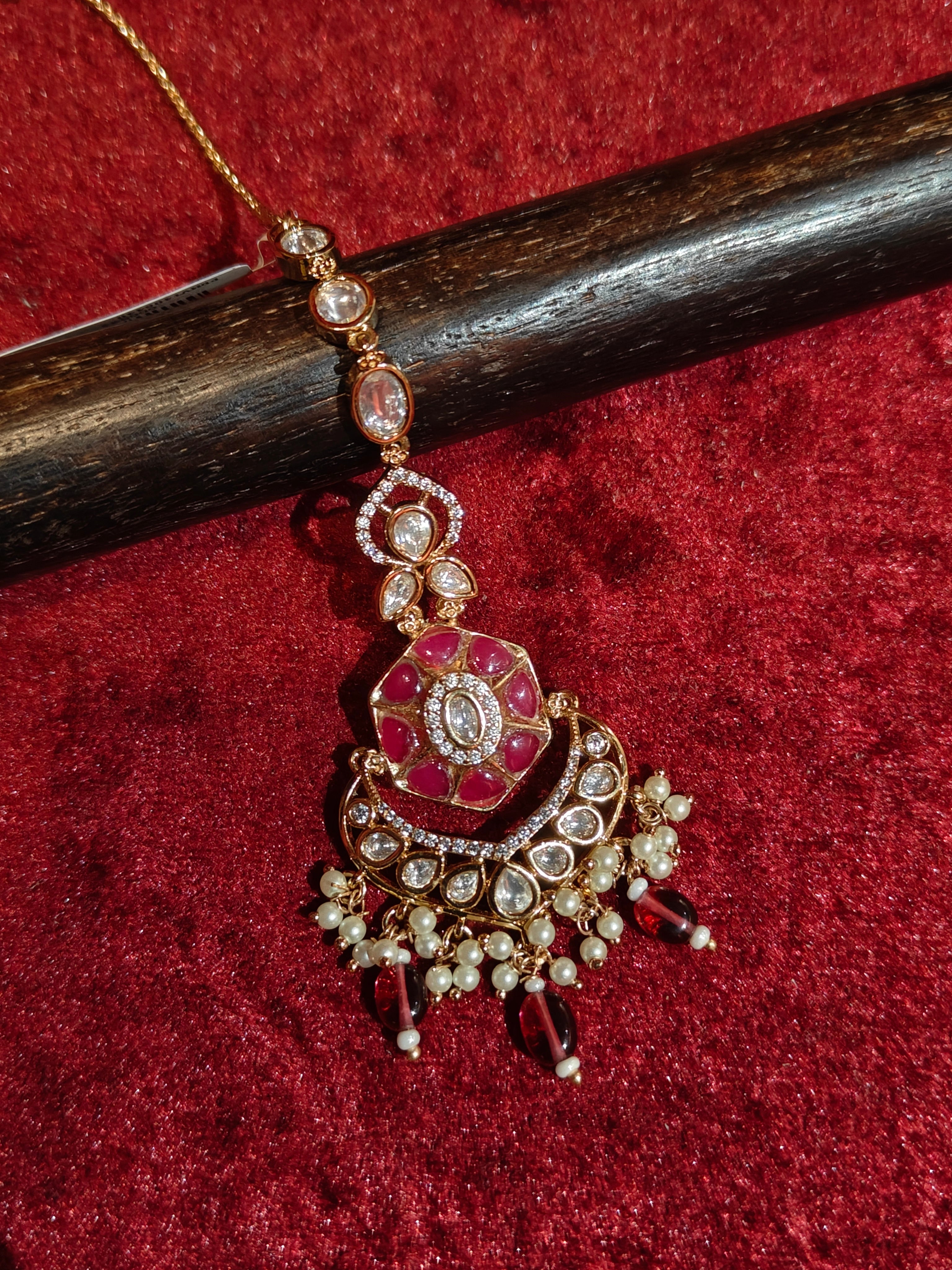 Kundan Maang Tikka 