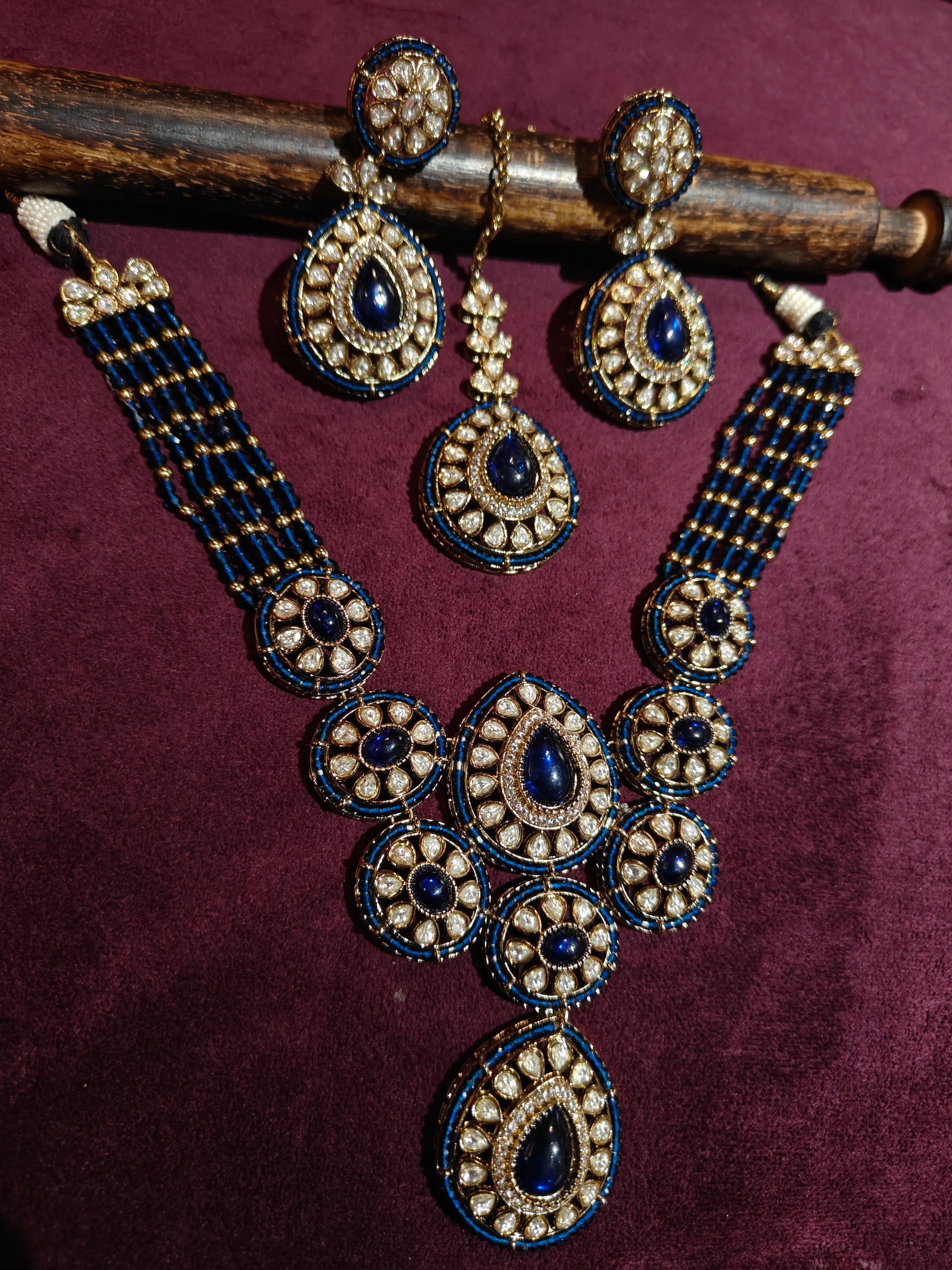 Victorian Necklace 