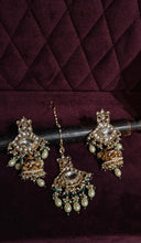 Kundan Set
