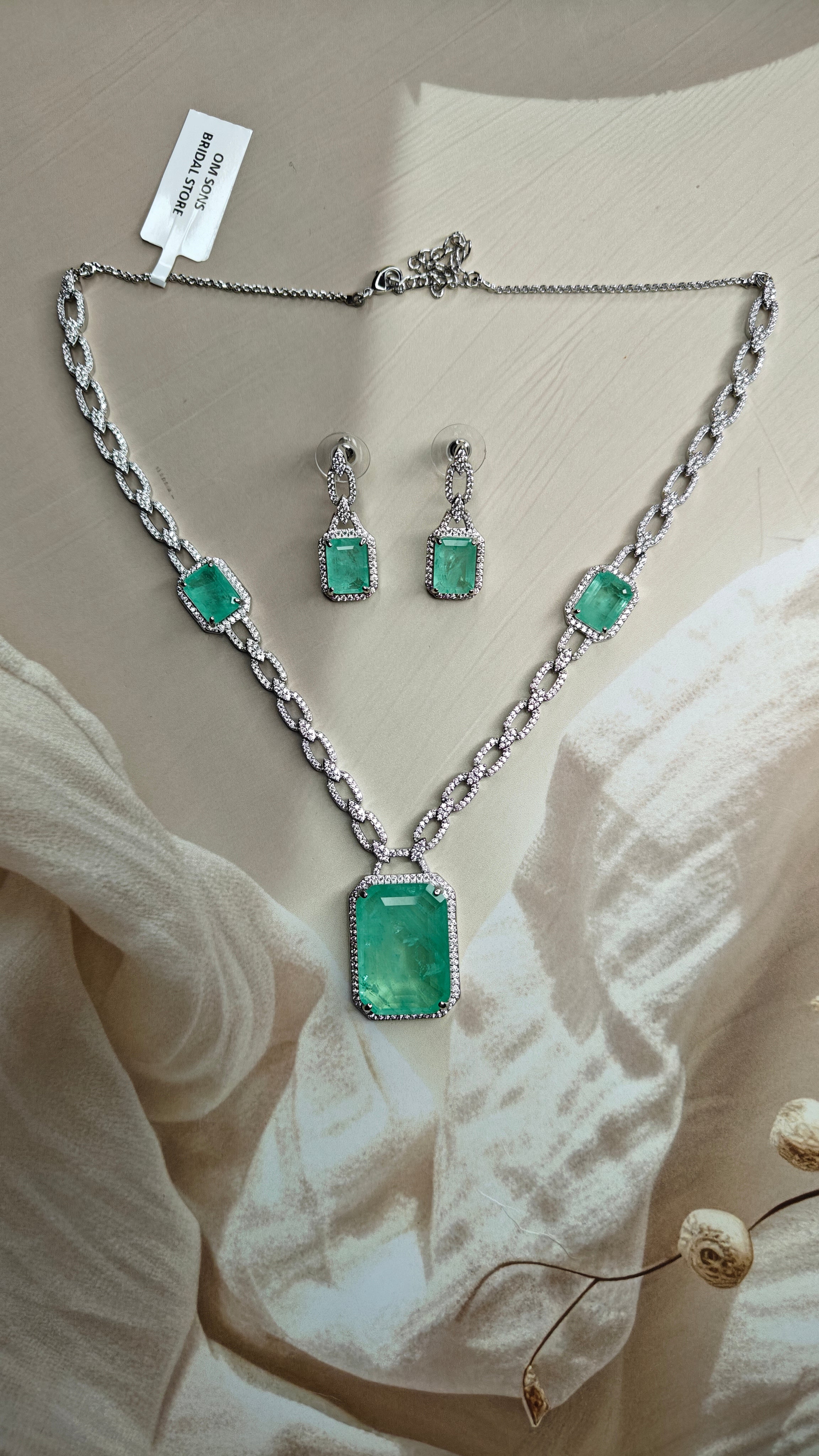 Lab Grown Diamond Necklace Set 