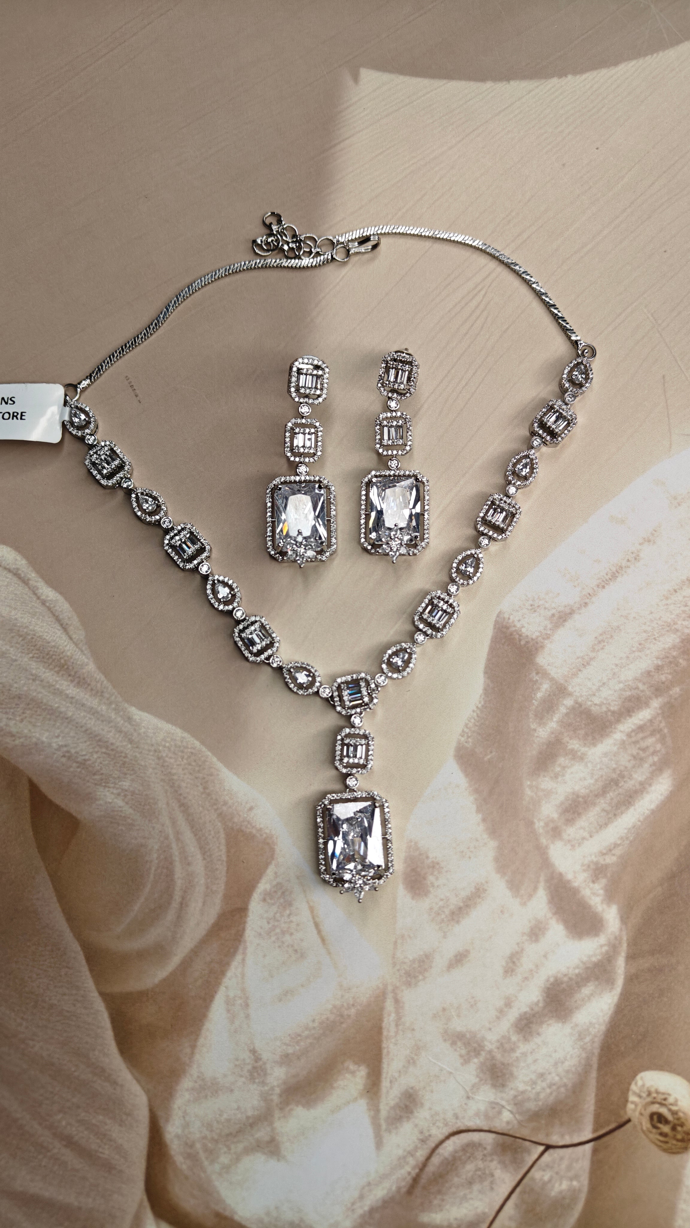 Lab Grown Diamond Necklace Set 