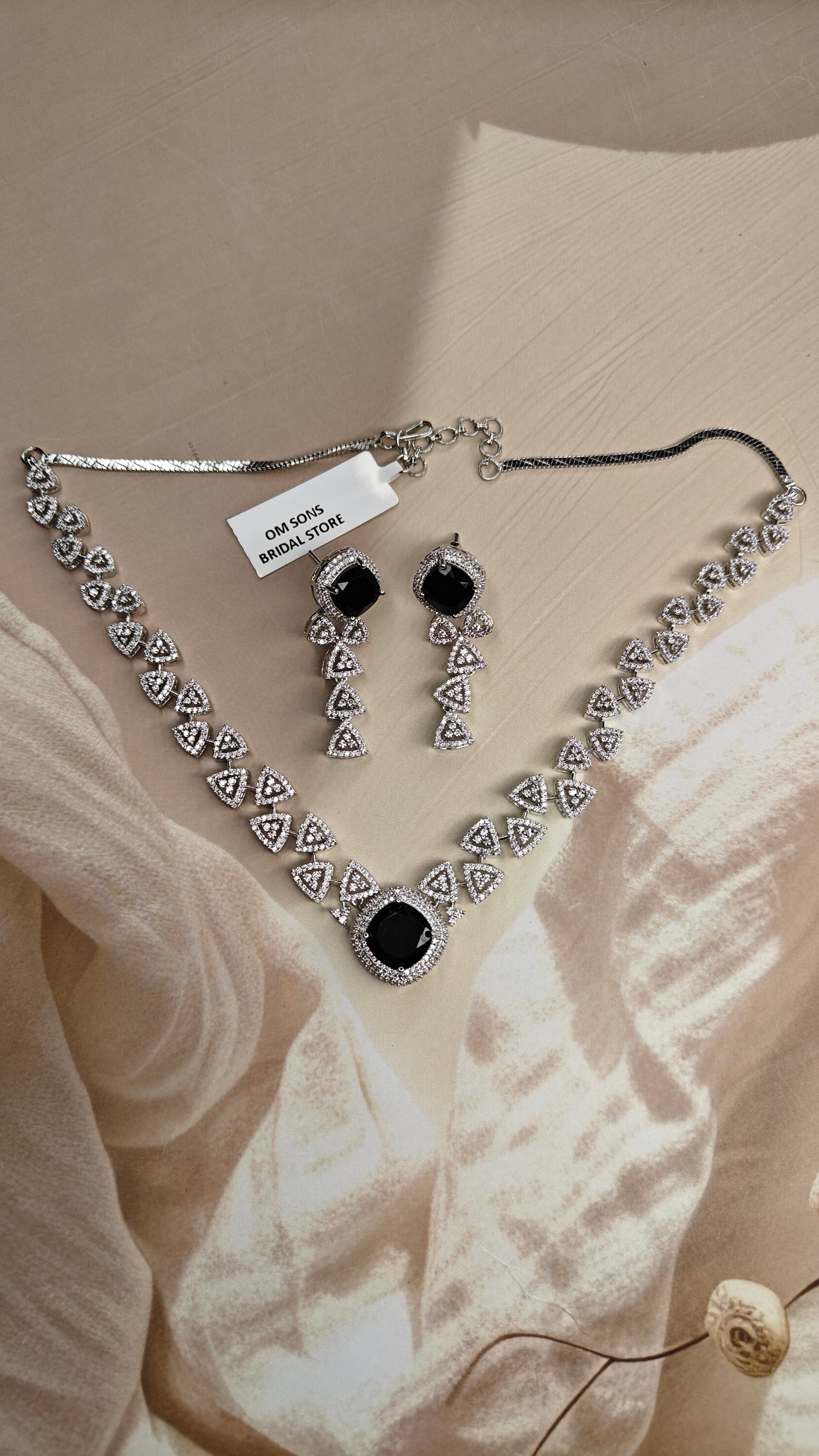 Lab Grown Diamond Necklace Set 