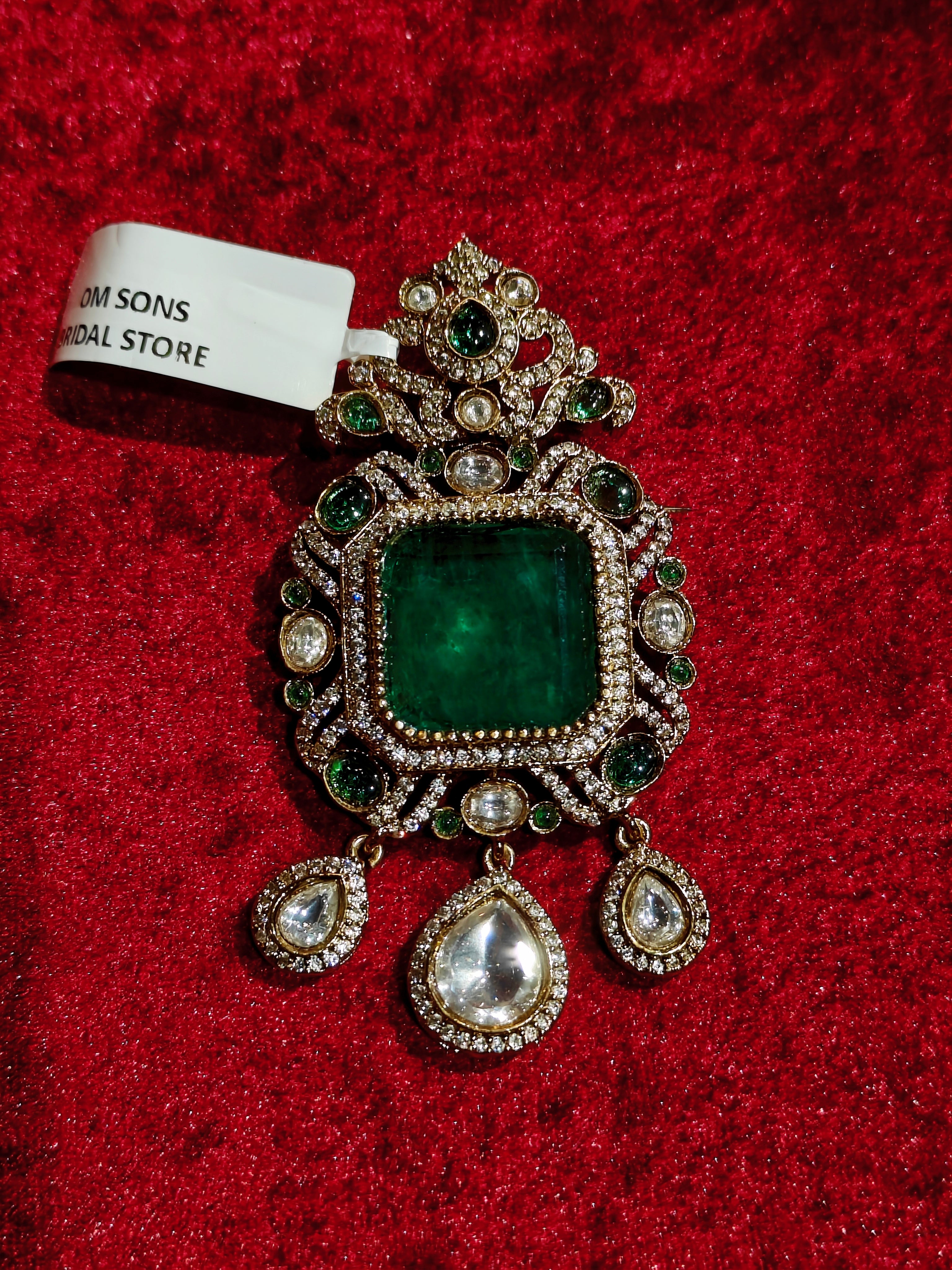 Men’s Brooches