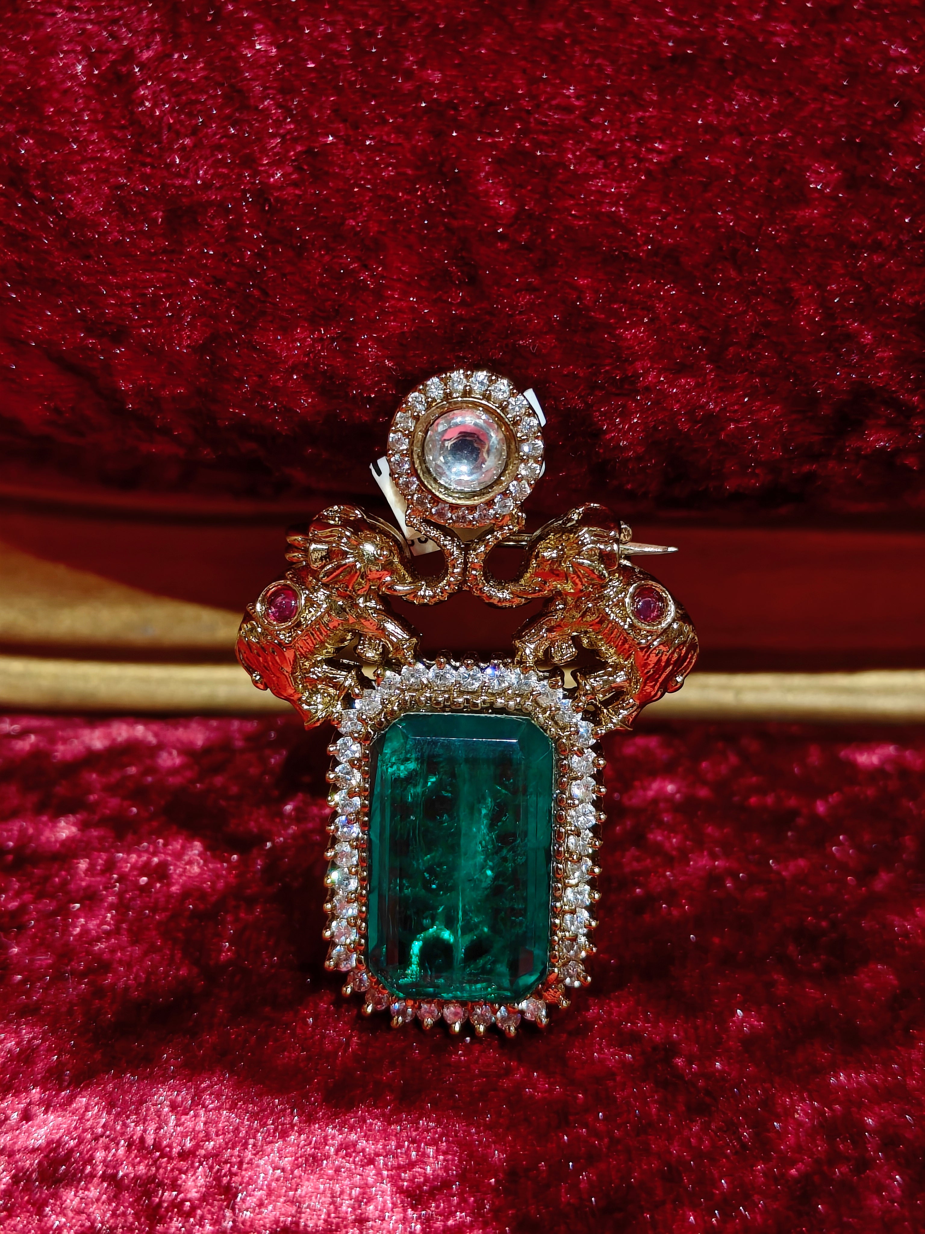 Men’s Brooches