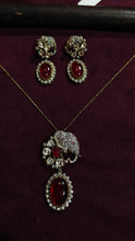 Pendant Set