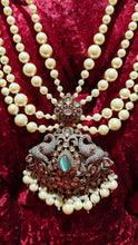 Royal Groom Mala 